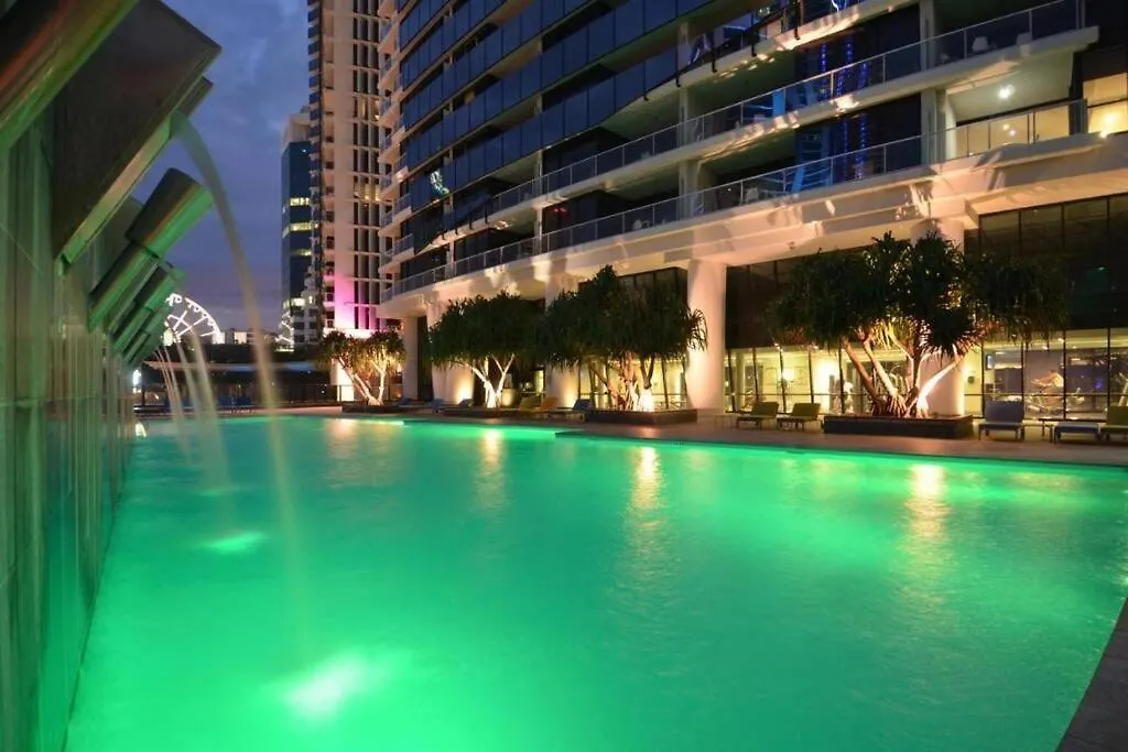 Holiday home 2 Bedroom Unit, Heart Of Surfers Paradise,Pool,Spa Gold Coast Australia