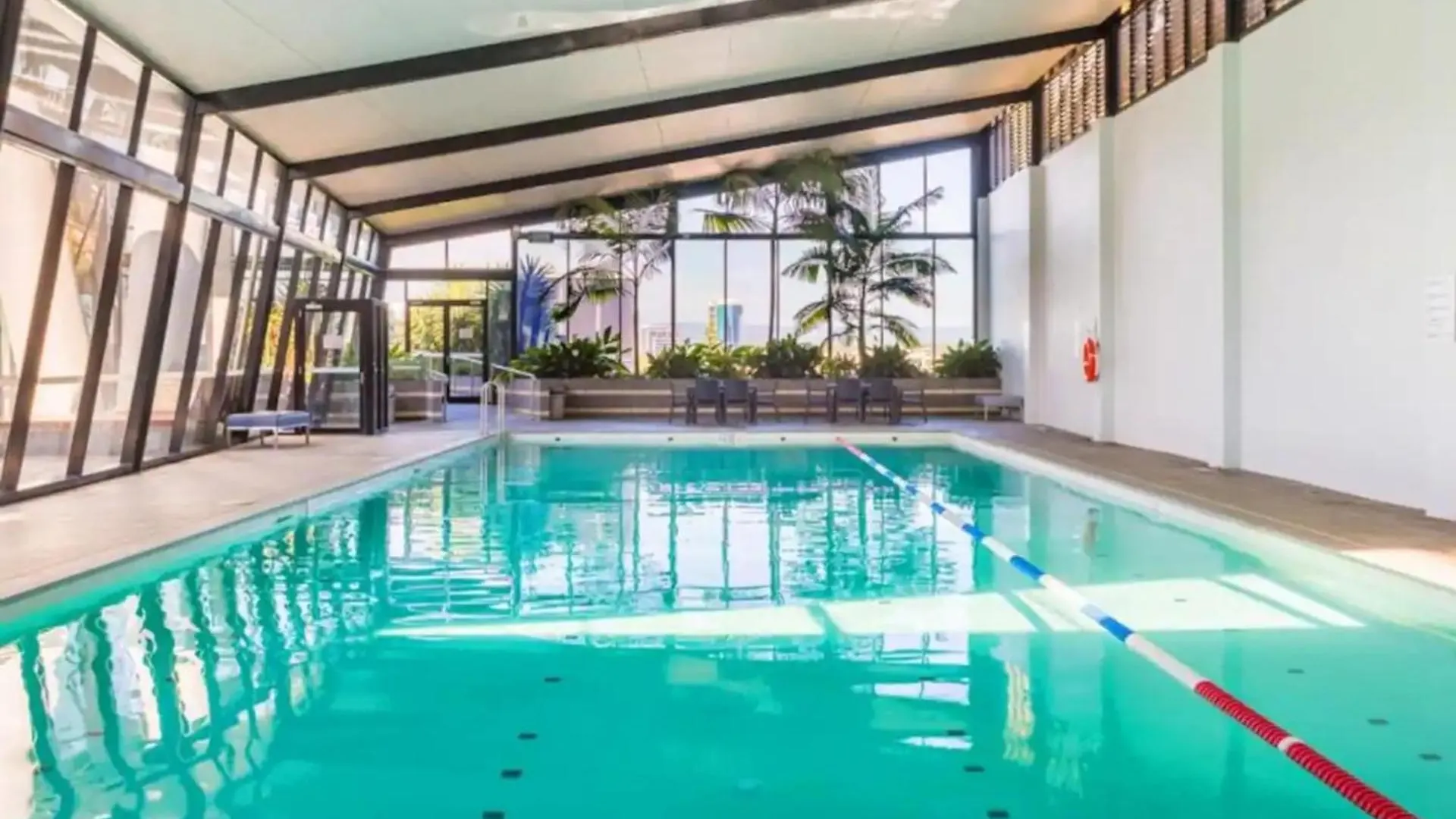 Circle On Cavill, Pool, Spa, Gym - Steps To Beach Gold Coast 0*,