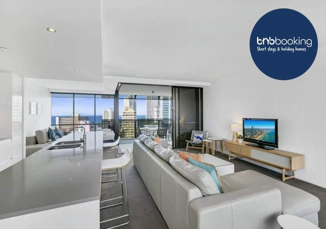 Holiday home 2 Bedroom Unit, Heart Of Surfers Paradise,Pool,Spa Gold Coast